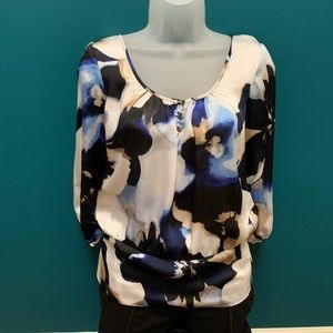 WHBM Silk Floral Business Top/Blouse Cream